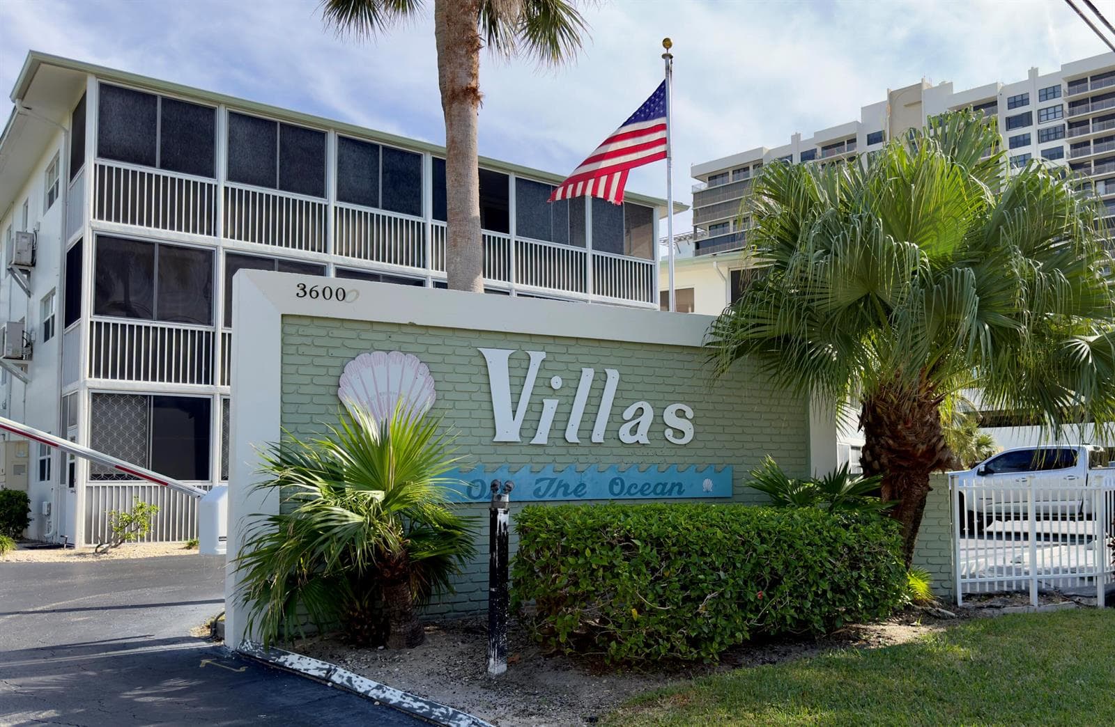 3600 N Ocean Drive 223 photo 8