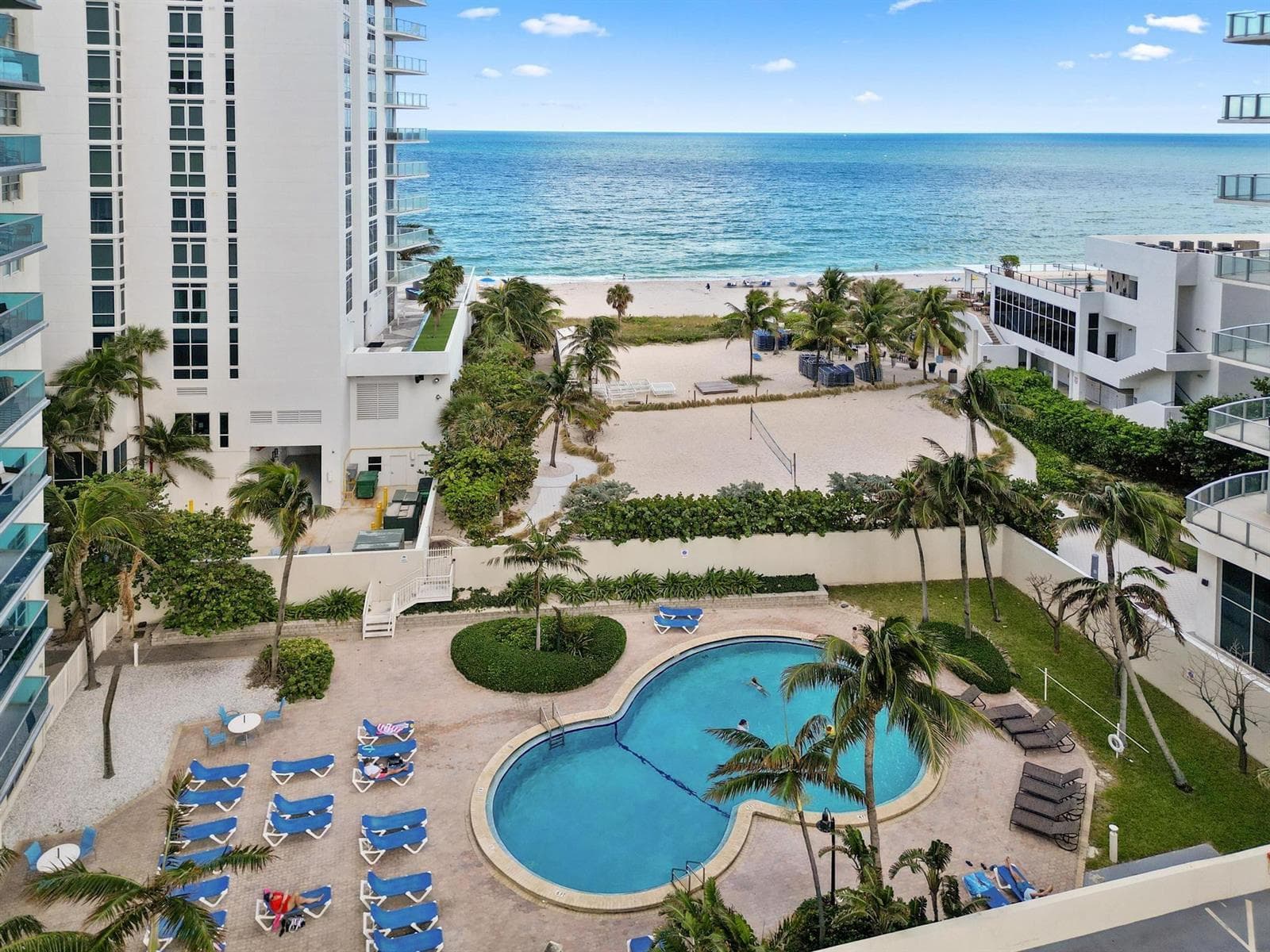 4001 S Ocean Drive 14D photo 3