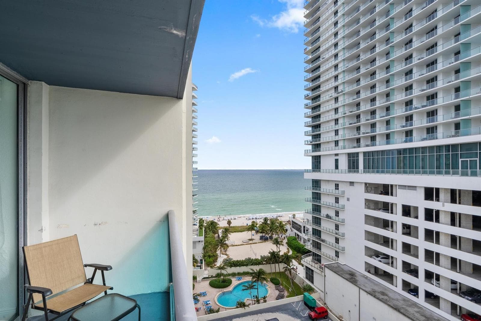 4001 S Ocean Drive 14D photo 5