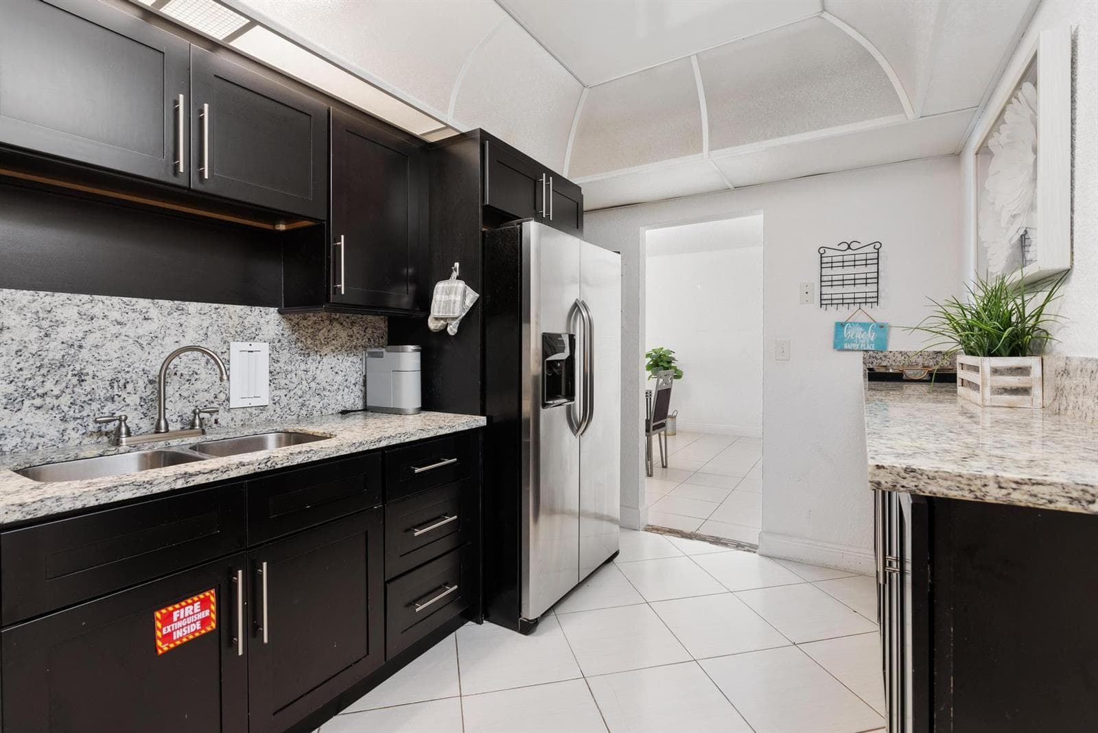 4001 S Ocean Drive 14D photo 10