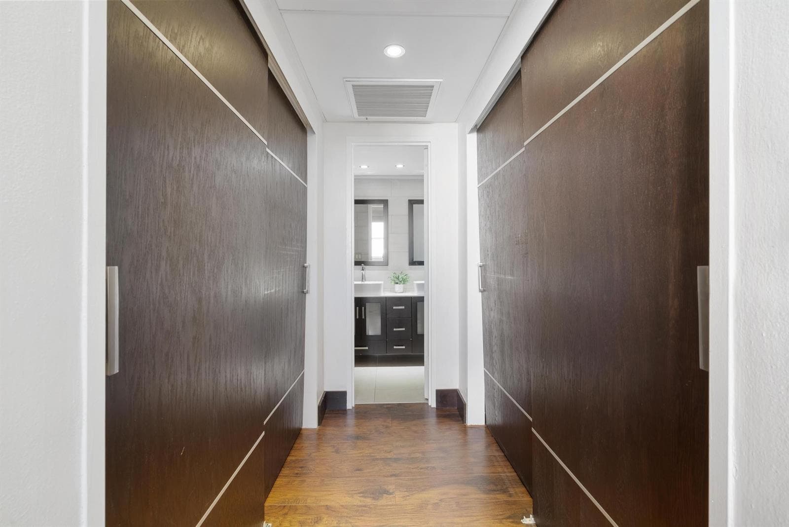 4001 S Ocean Drive 8E photo 15