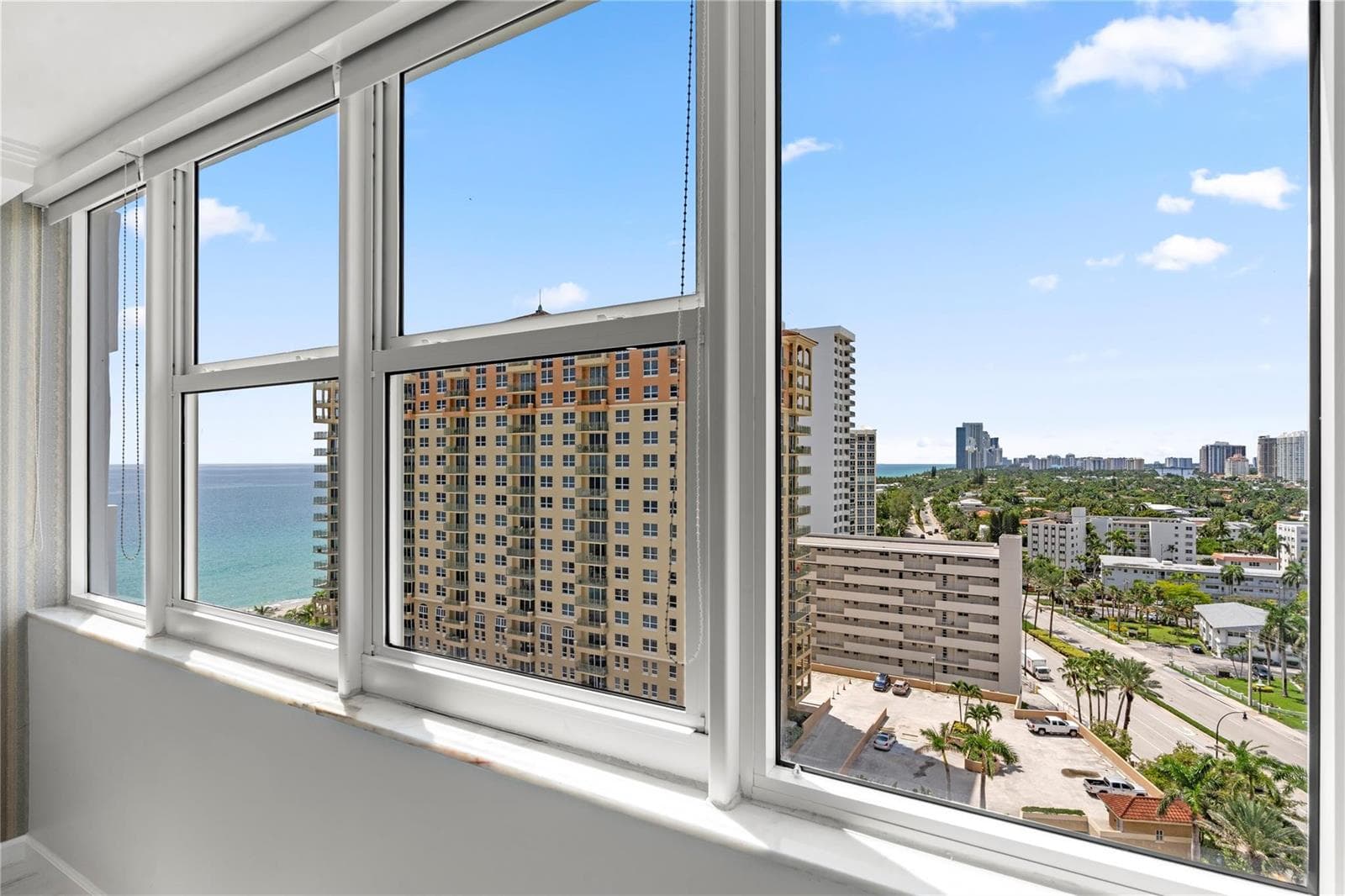 2030 S Ocean Drive 1407 photo 22