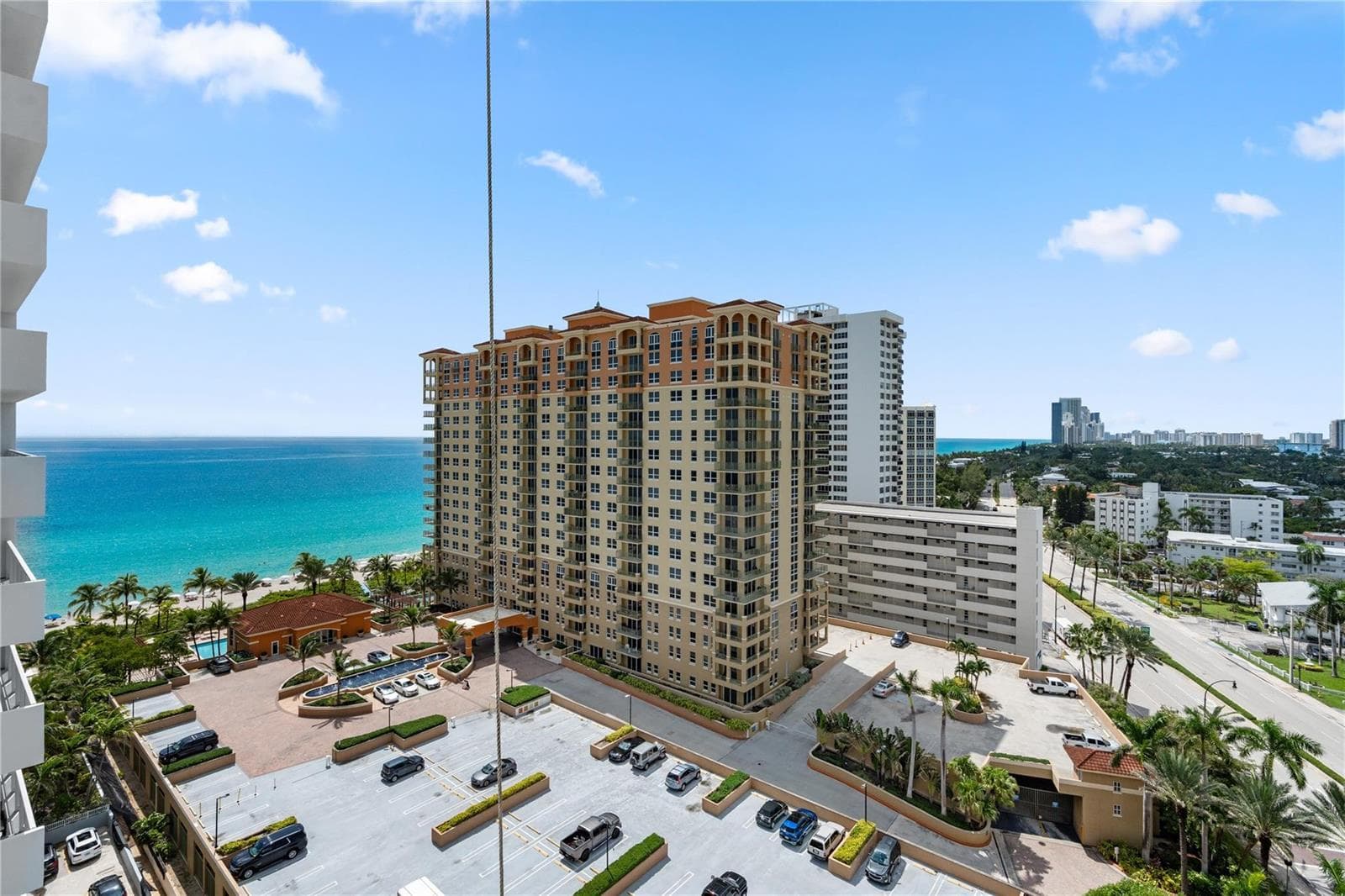 2030 S Ocean Drive 1407 photo 21