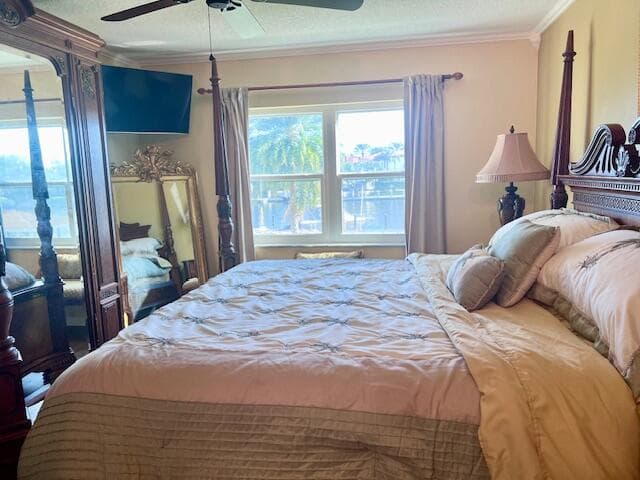 230 N Federal Highway 205 photo 17