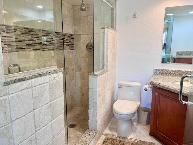 230 N Federal Highway 205 photo 18
