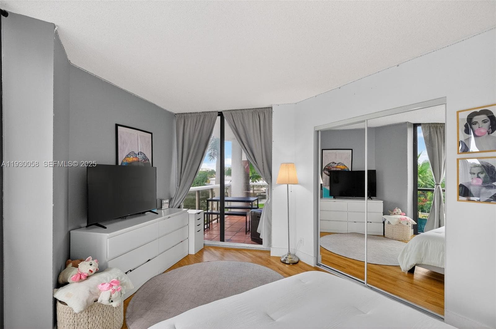3598 Yacht Club Dr 302 photo 18