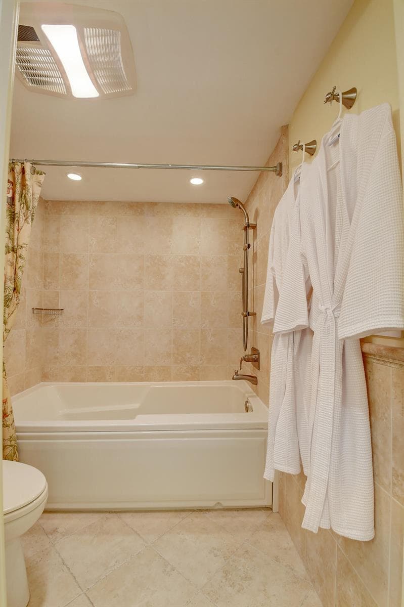 4750 S Ocean Boulevard 702 photo 16