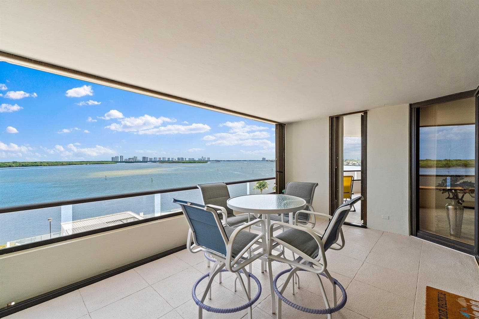 100 Lakeshore Drive 457 photo 18