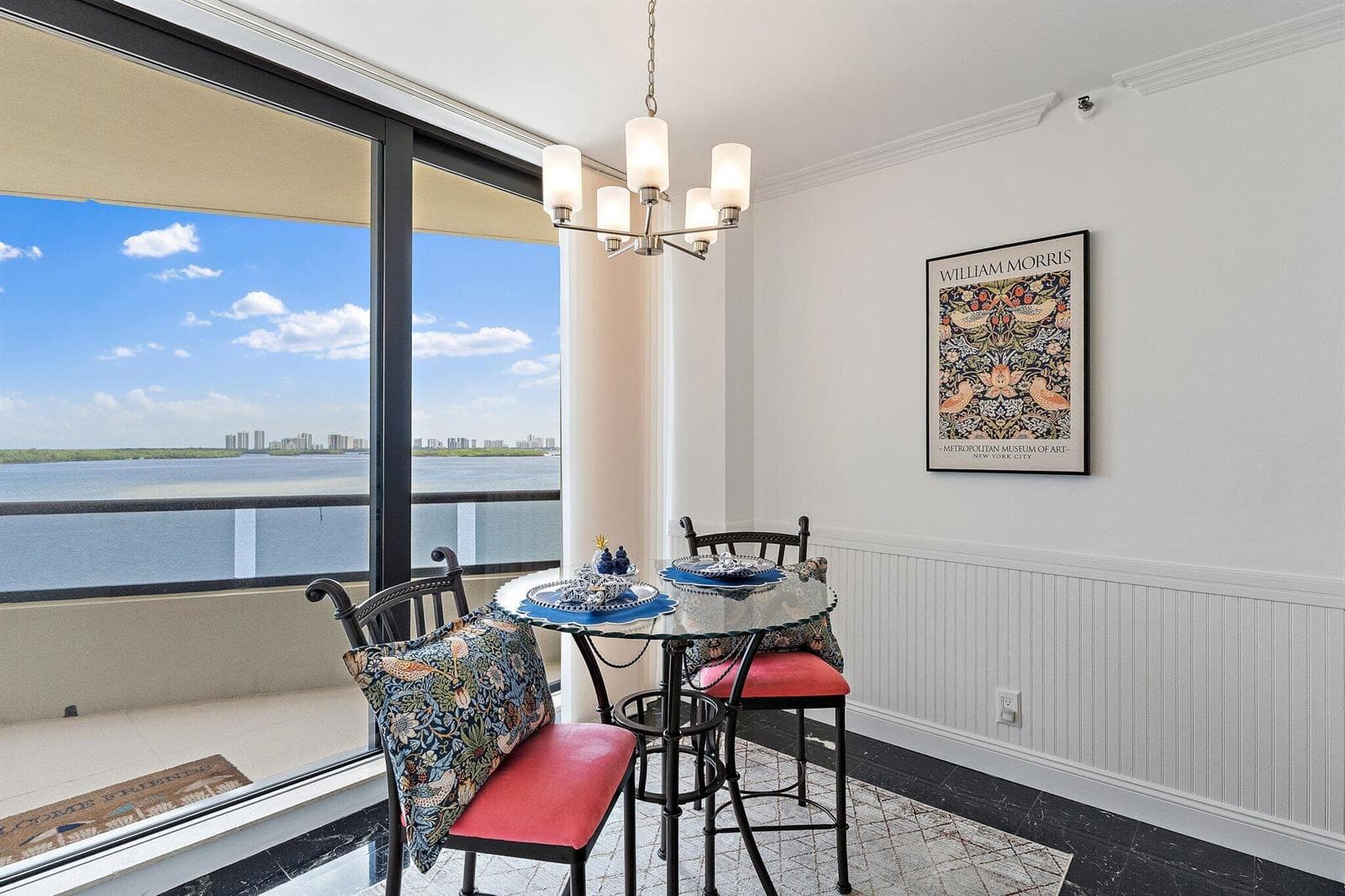 100 Lakeshore Drive 457 photo 21