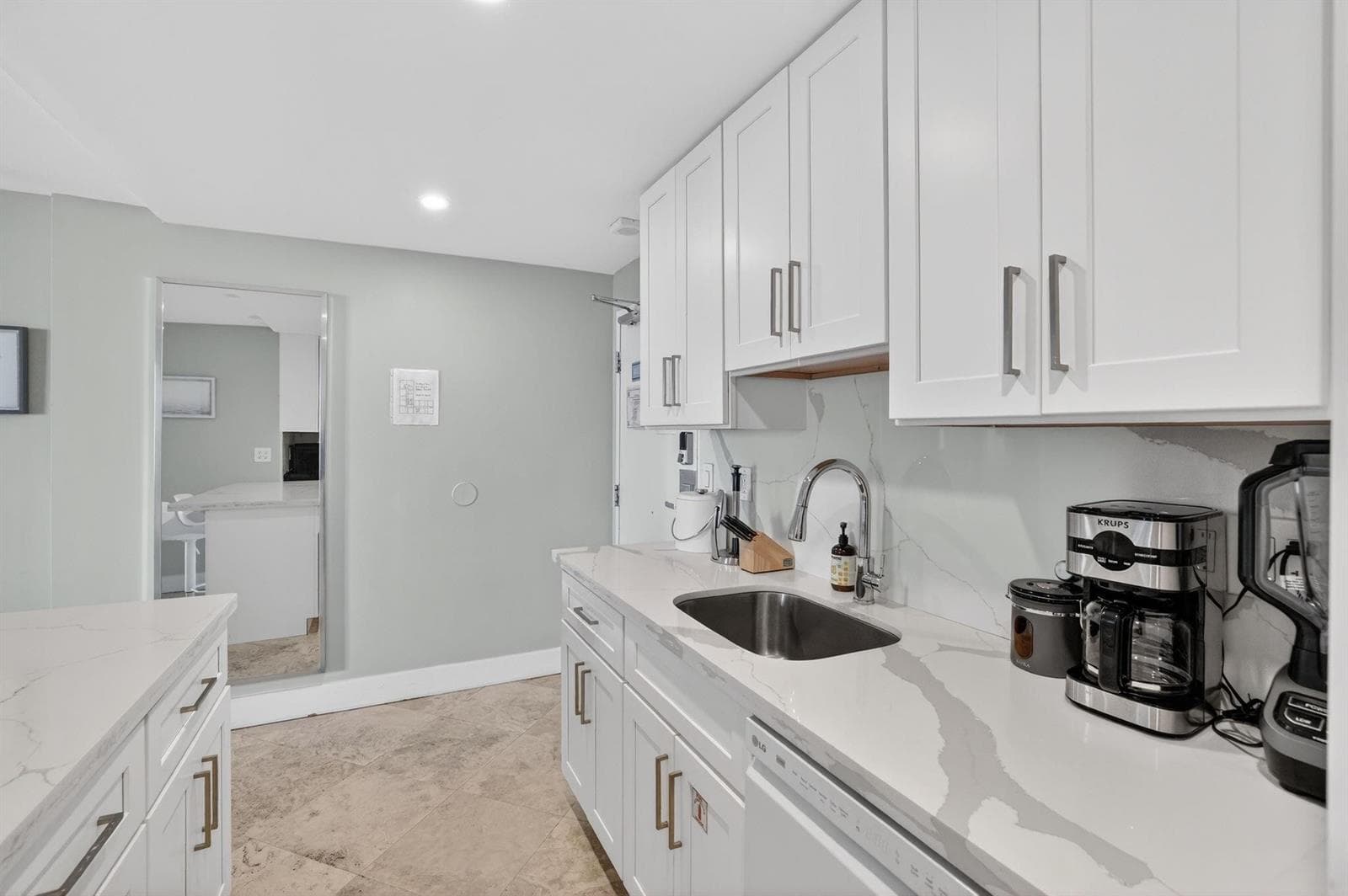 4040 Galt Ocean Drive 708 photo 24