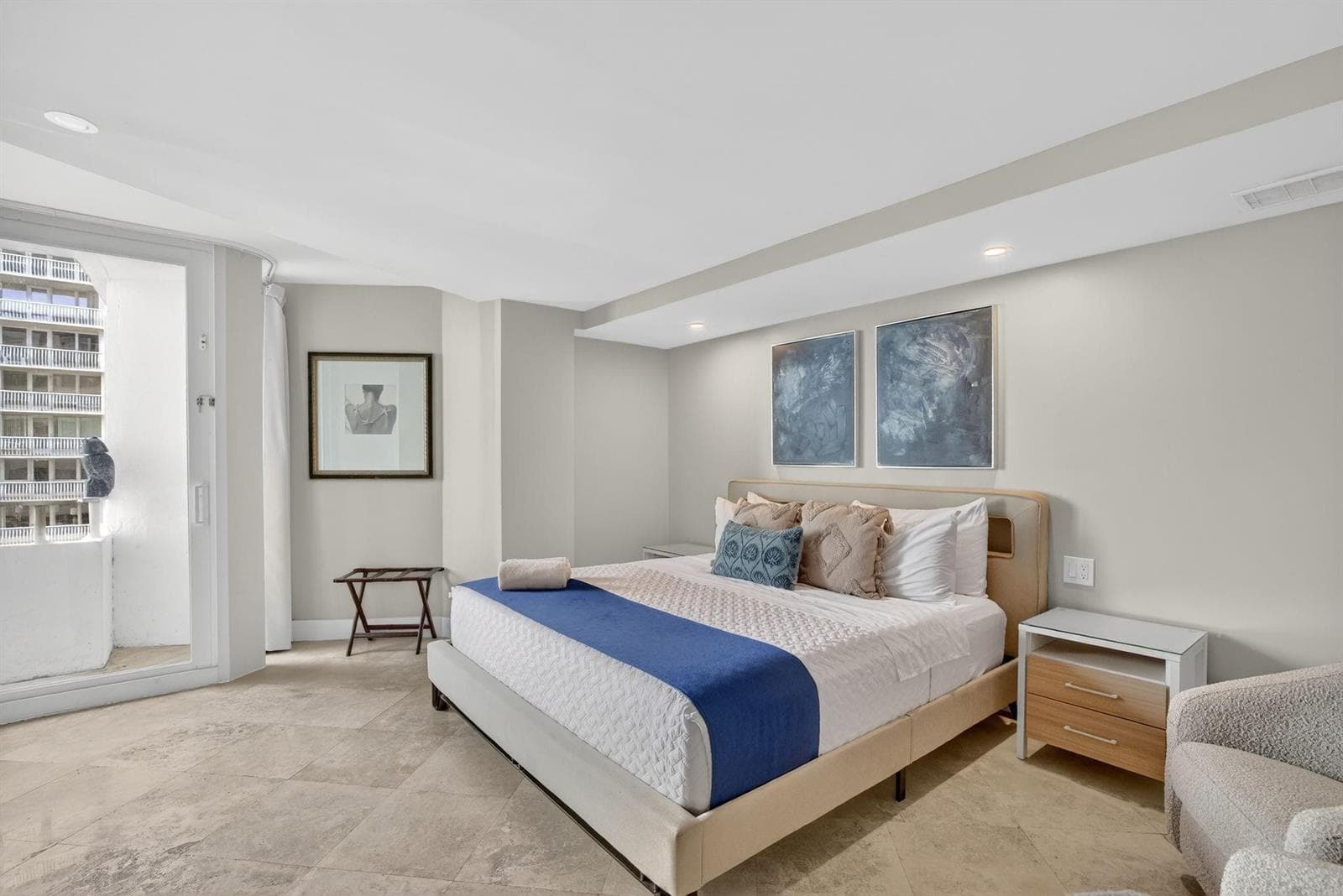 4040 Galt Ocean Drive 708 photo 8