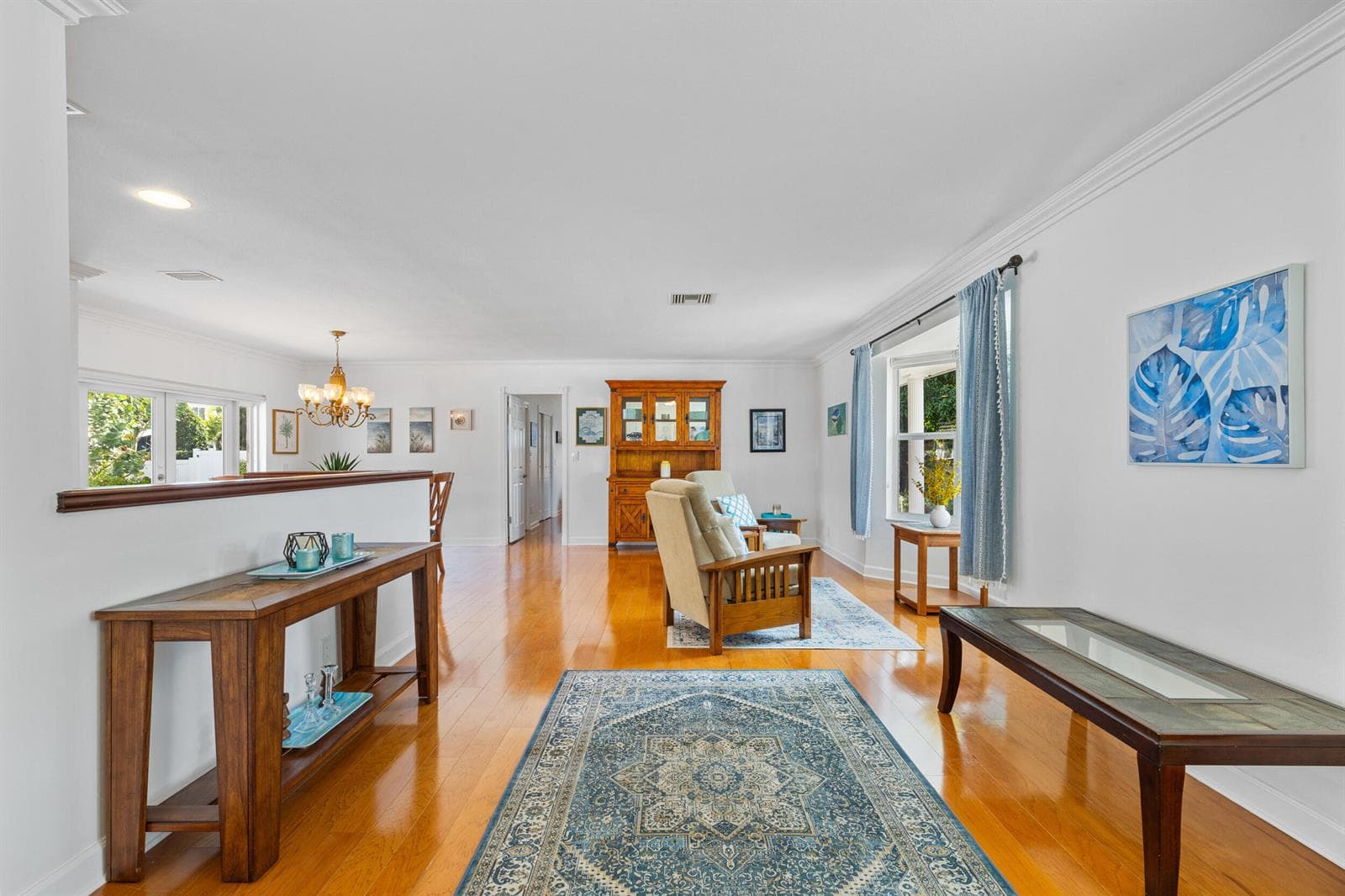 925 Cypress Drive photo 7
