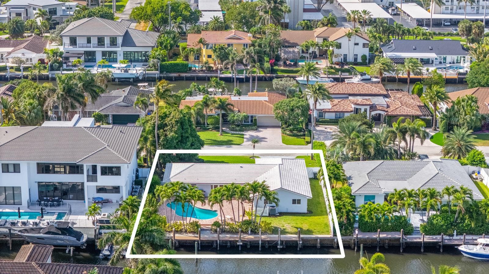925 Cypress Drive photo 3