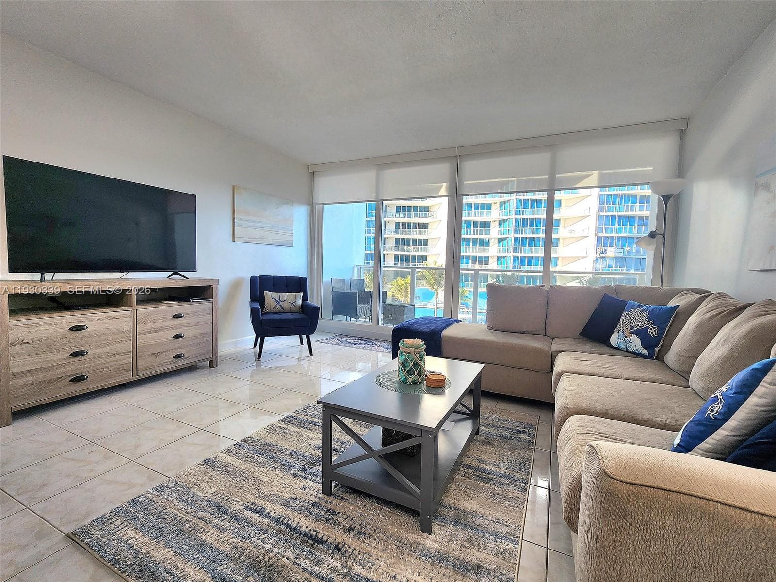 3505 S Ocean Dr 508 photo 5