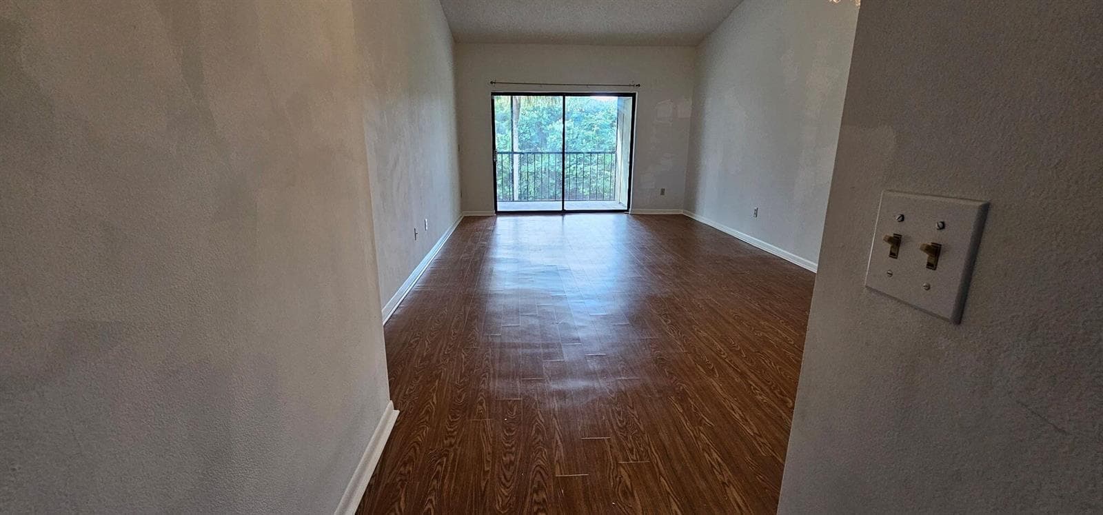 7879 Willow Spring Drive 923 photo 2
