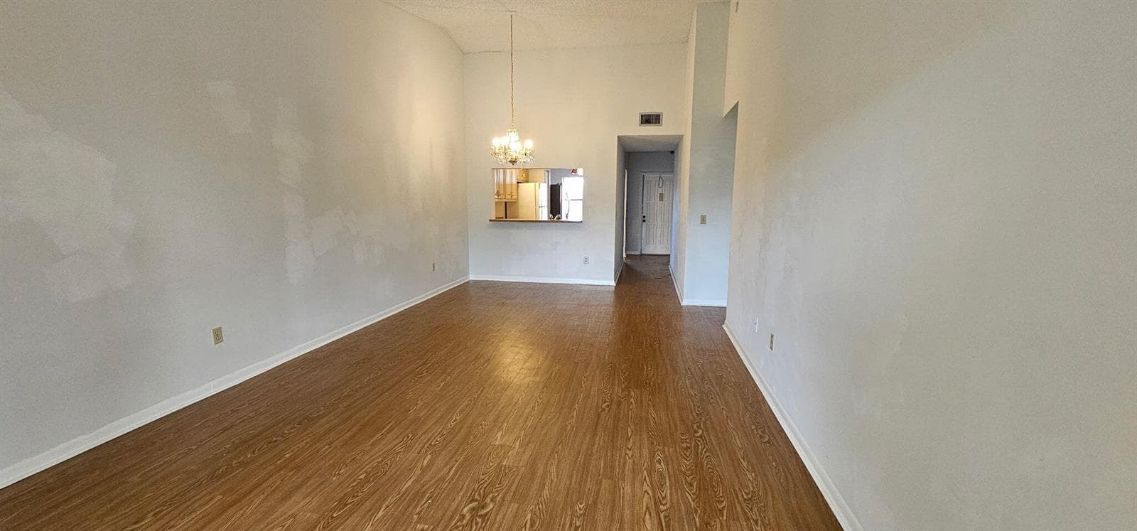 7879 Willow Spring Drive 923 photo 6