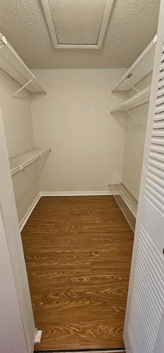 7879 Willow Spring Drive 923 photo 16