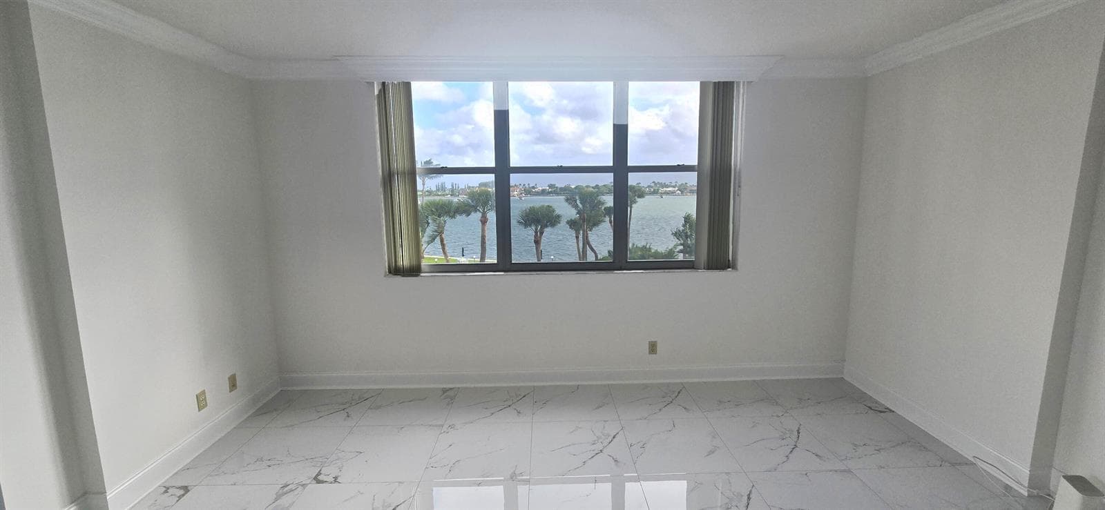 2600 N Flagler Drive 403 photo 8