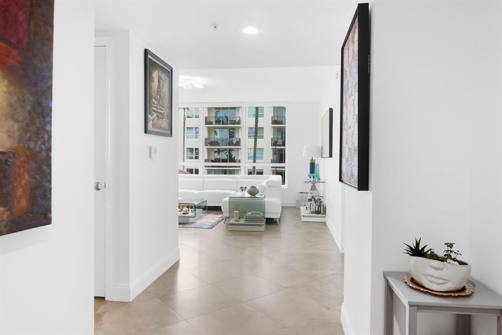 600 W Las Olas Boulevard 903S photo 18