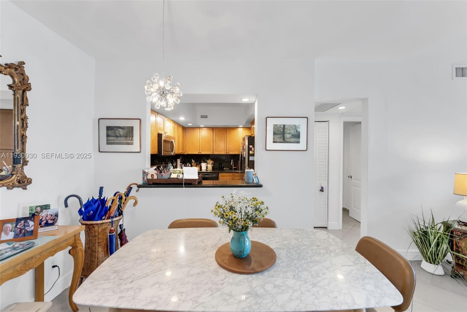 5600 Collins Ave 17W photo 12