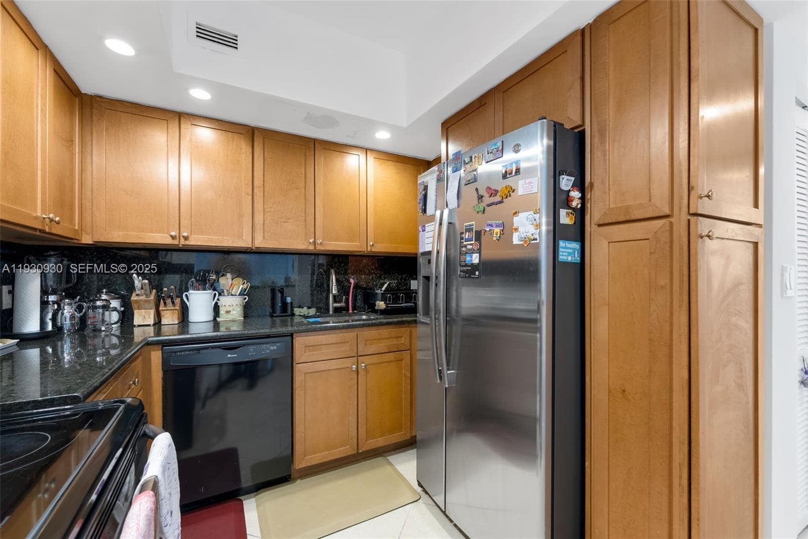 5600 Collins Ave 17W photo 14