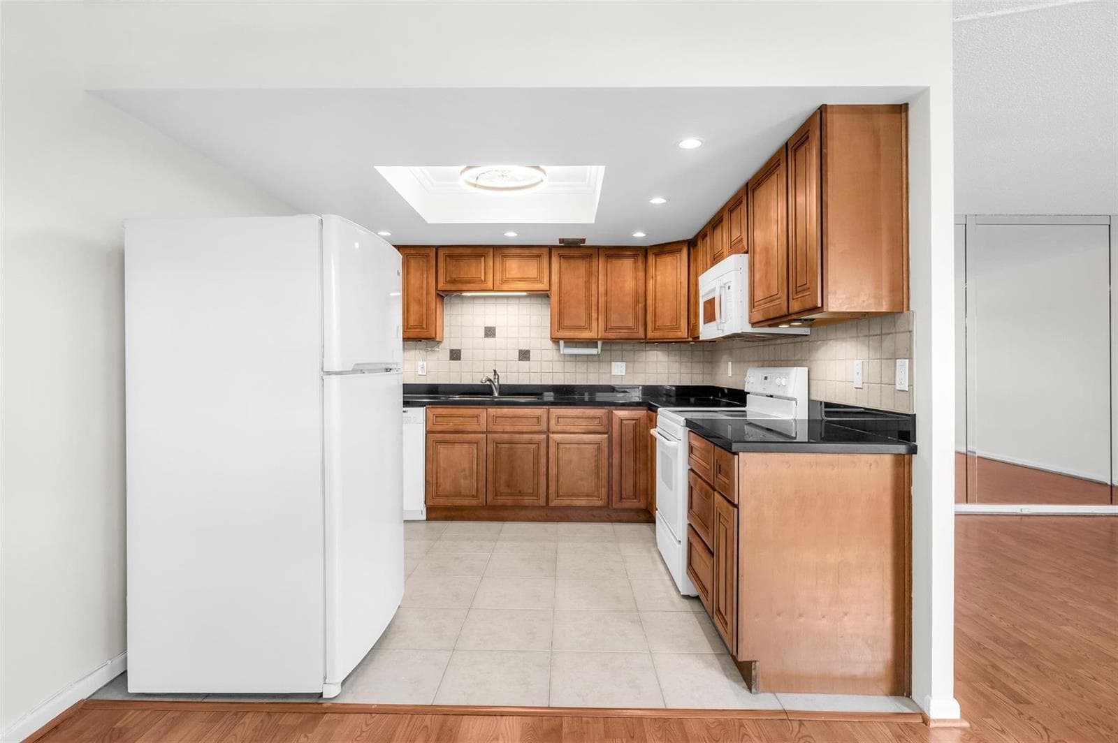 2069 Oakridge F 2069 photo 6