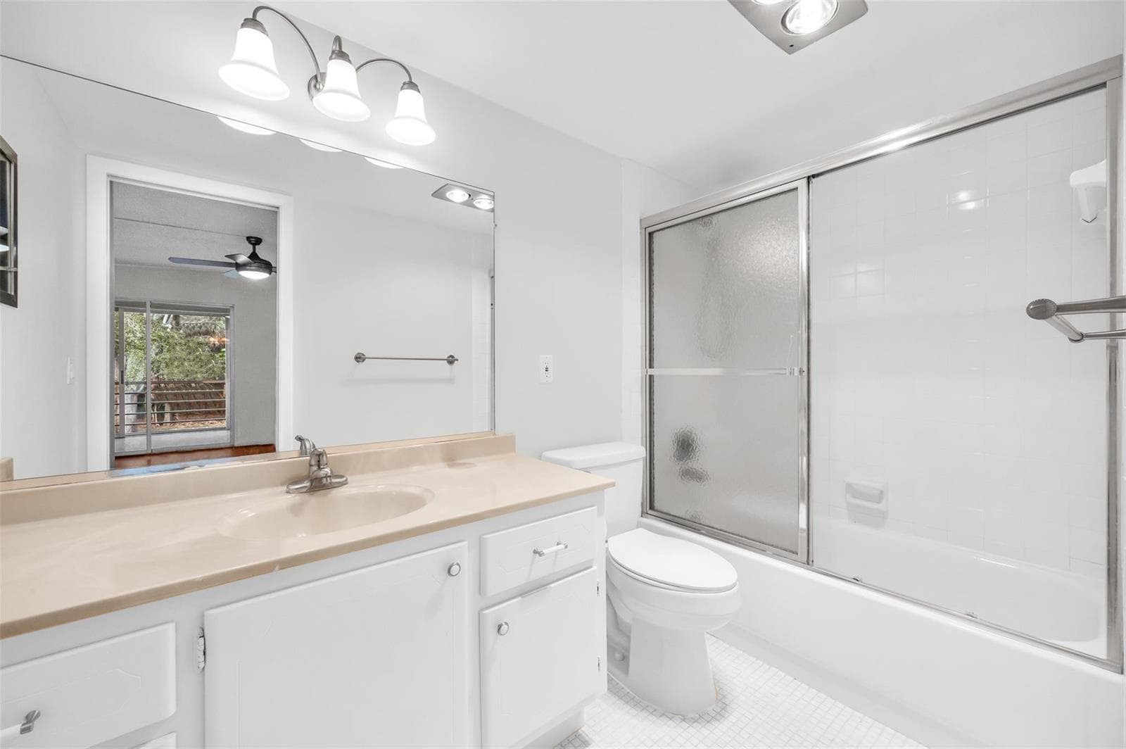 2069 Oakridge F 2069 photo 14