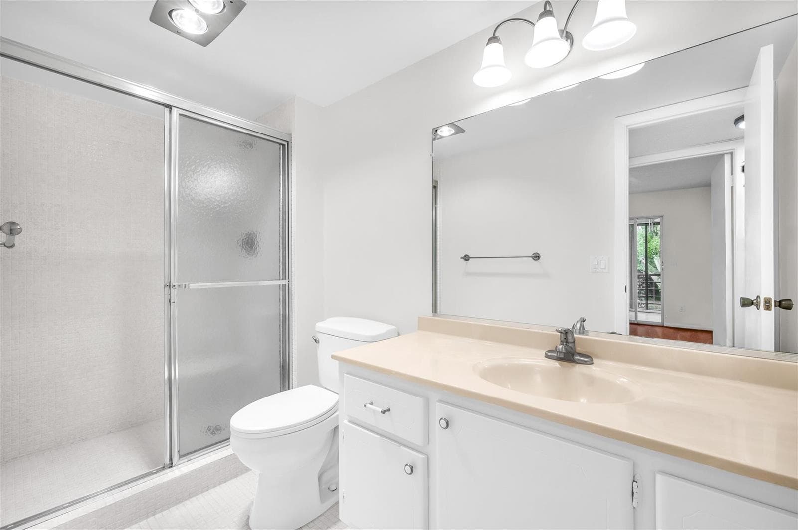 2069 Oakridge F 2069 photo 15