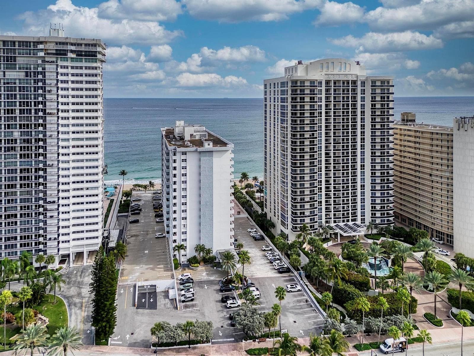 4250 Galt Ocean Drive 8a photo 3