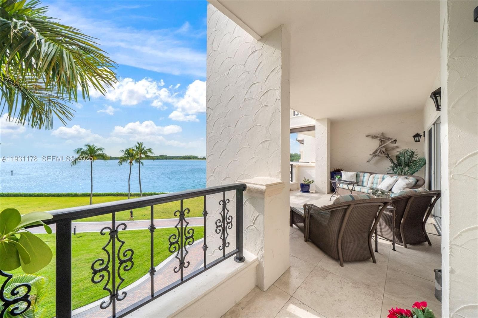 2332 Fisher Island Dr 4302 photo 7