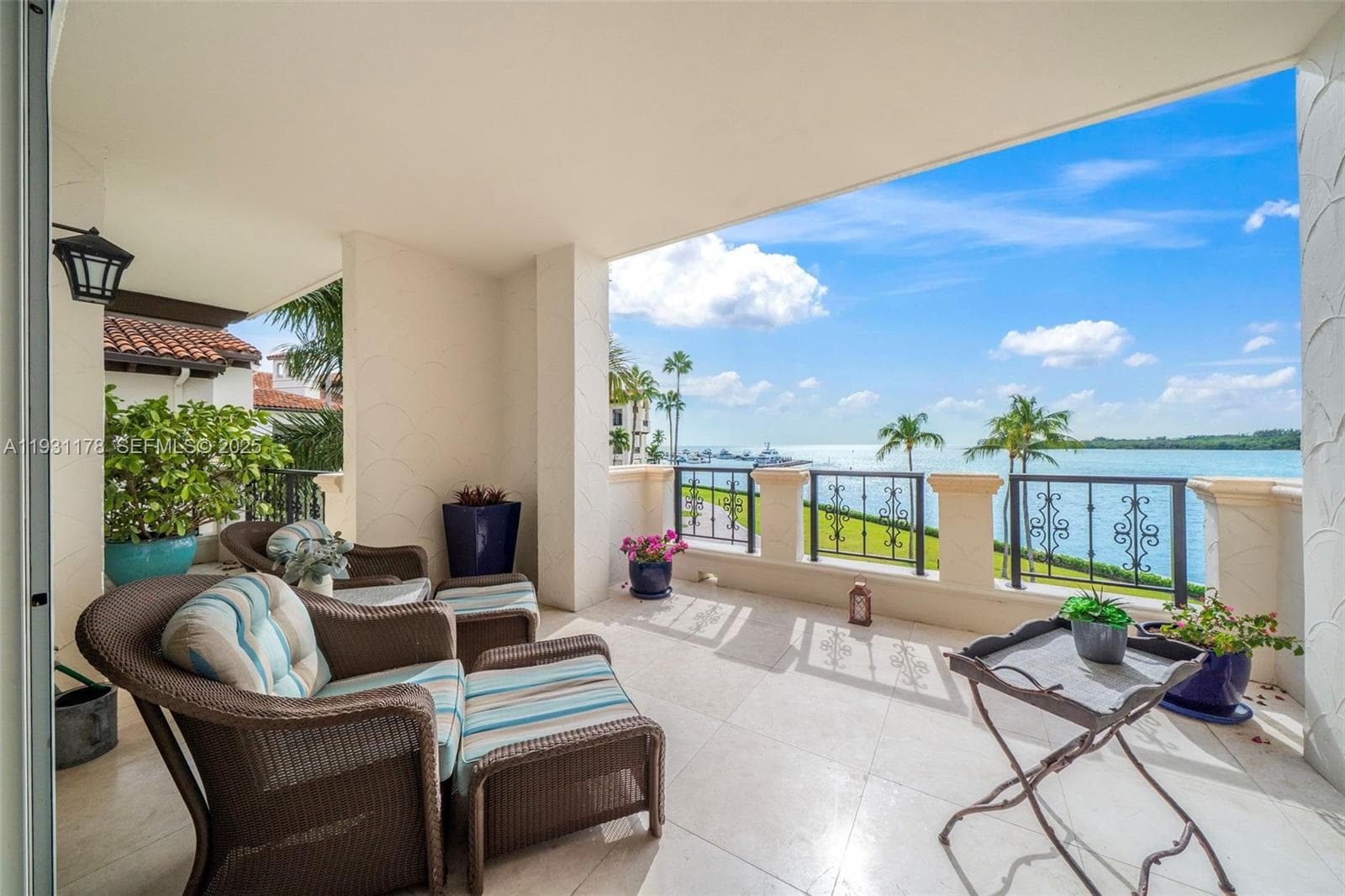 2332 Fisher Island Dr 4302 photo 1