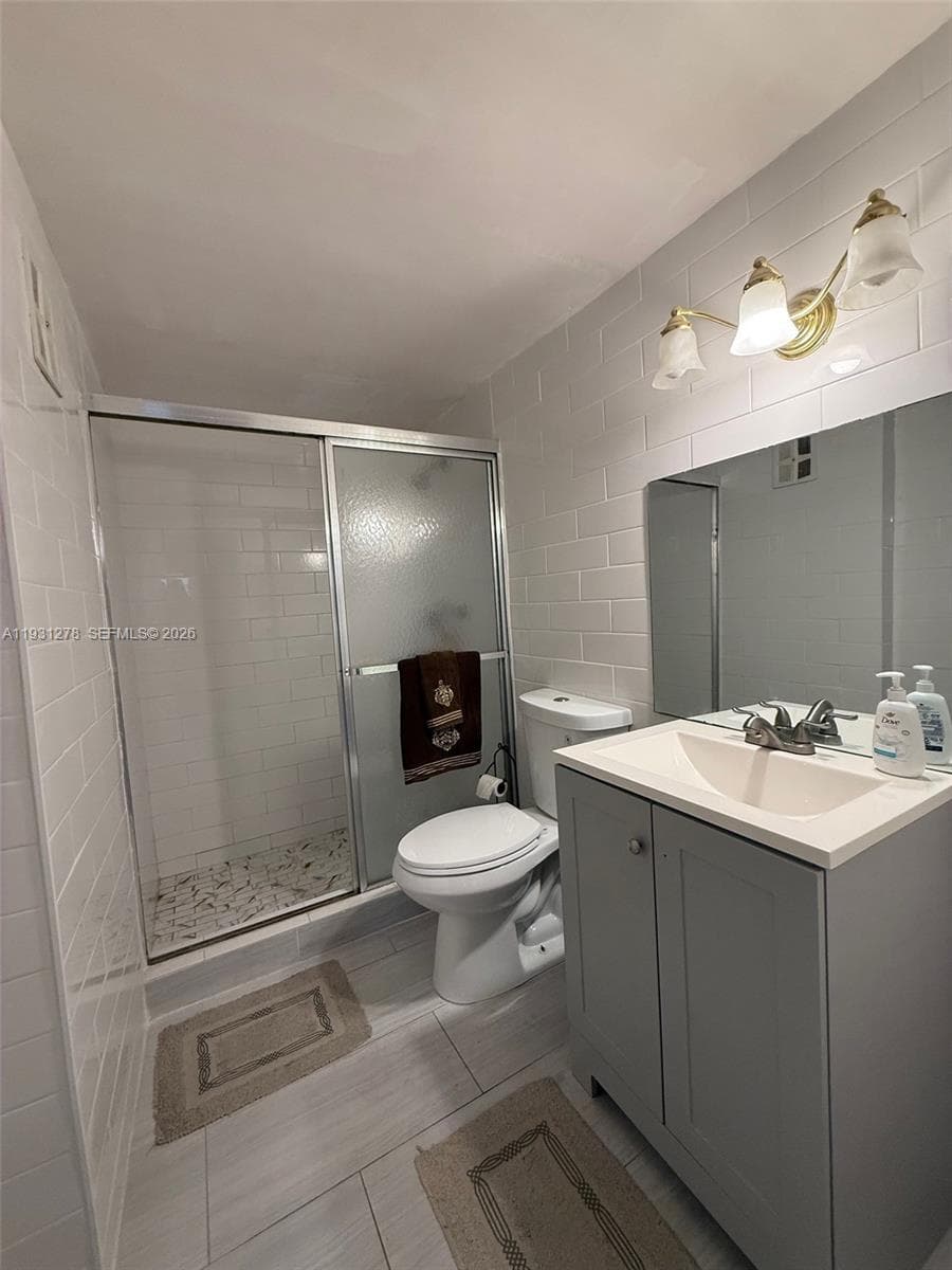 1510 SE 15th St 210 photo 18