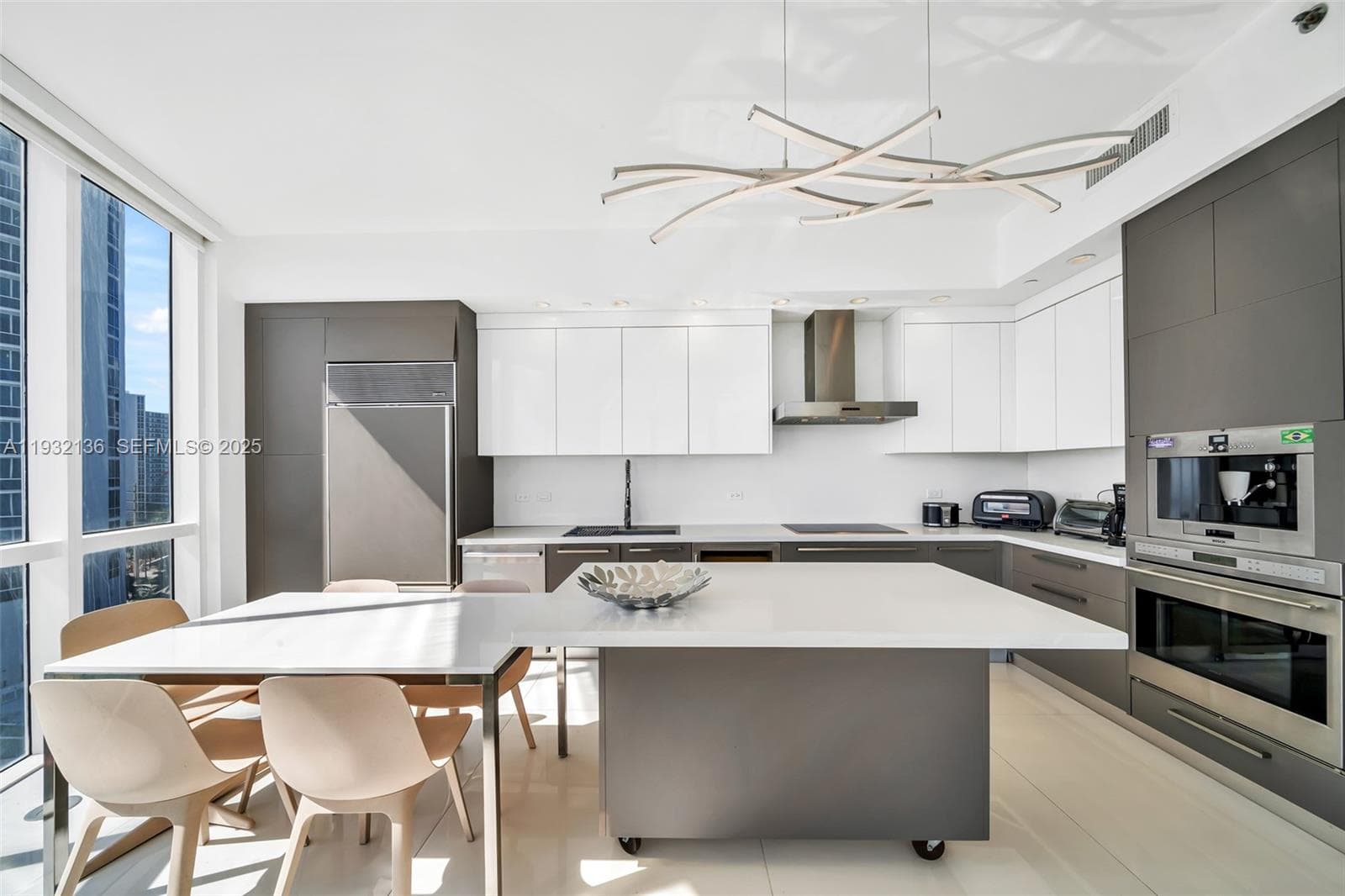 16001 Collins Ave 701 photo 23
