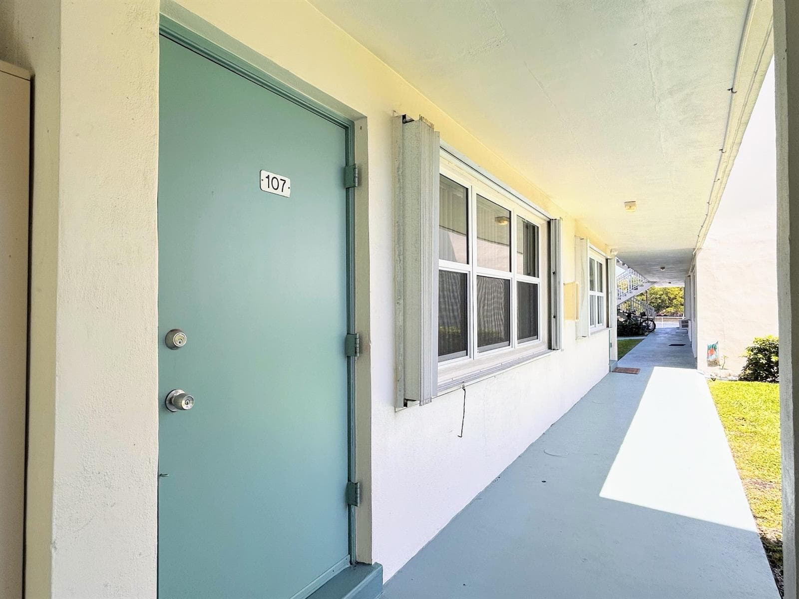 450 Horizons E 107 photo 23