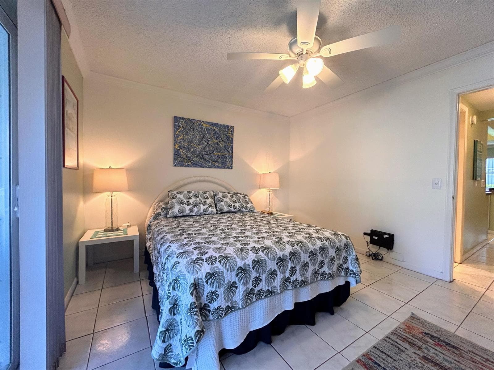 450 Horizons E 107 photo 17