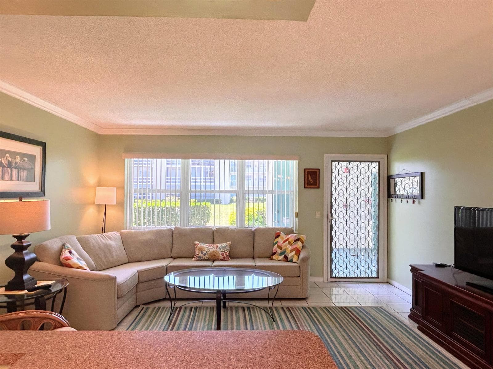 450 Horizons E 107 photo 5