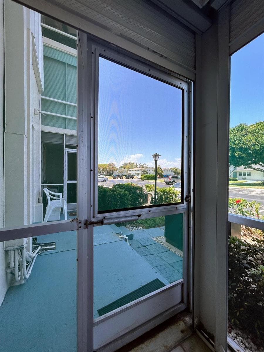 450 Horizons E 107 photo 20