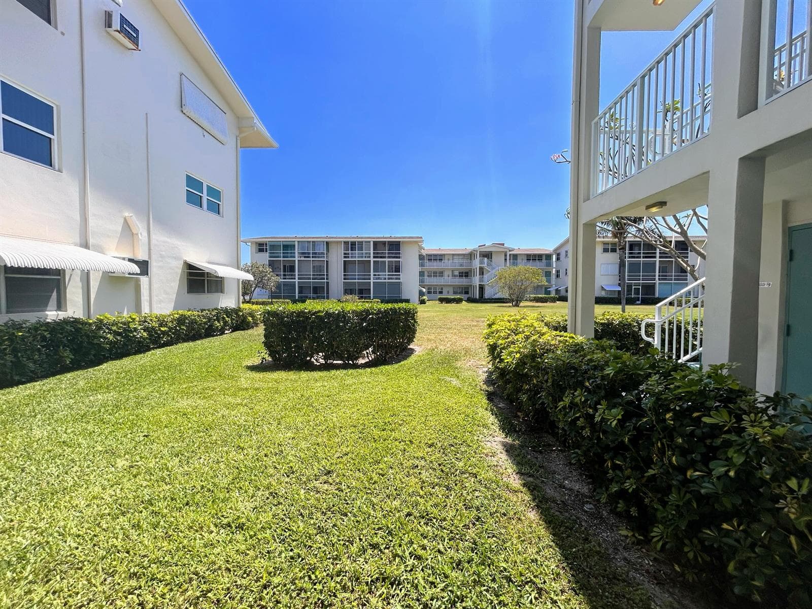 450 Horizons E 107 photo 25