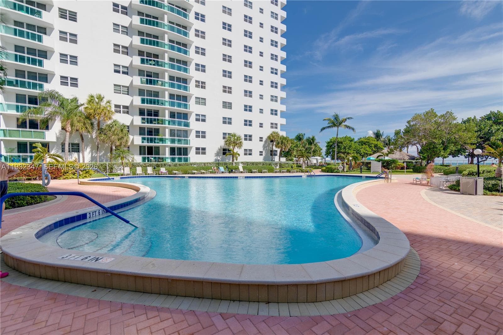 3001 S Ocean Dr 645 photo 10