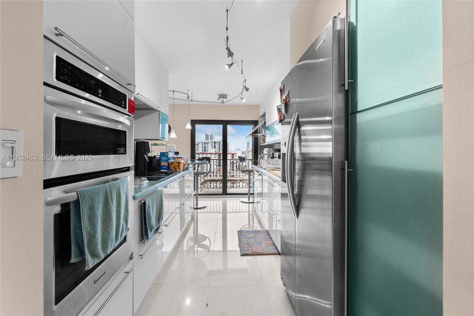 1201 Ocean Dr 1810S photo 12