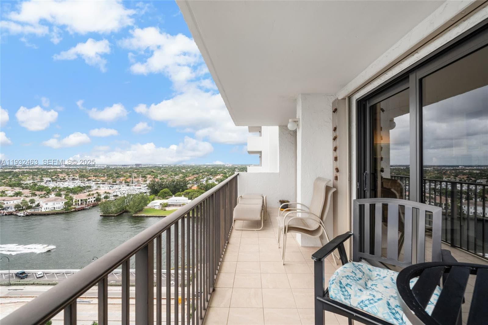 1201 Ocean Dr 1810S photo 3