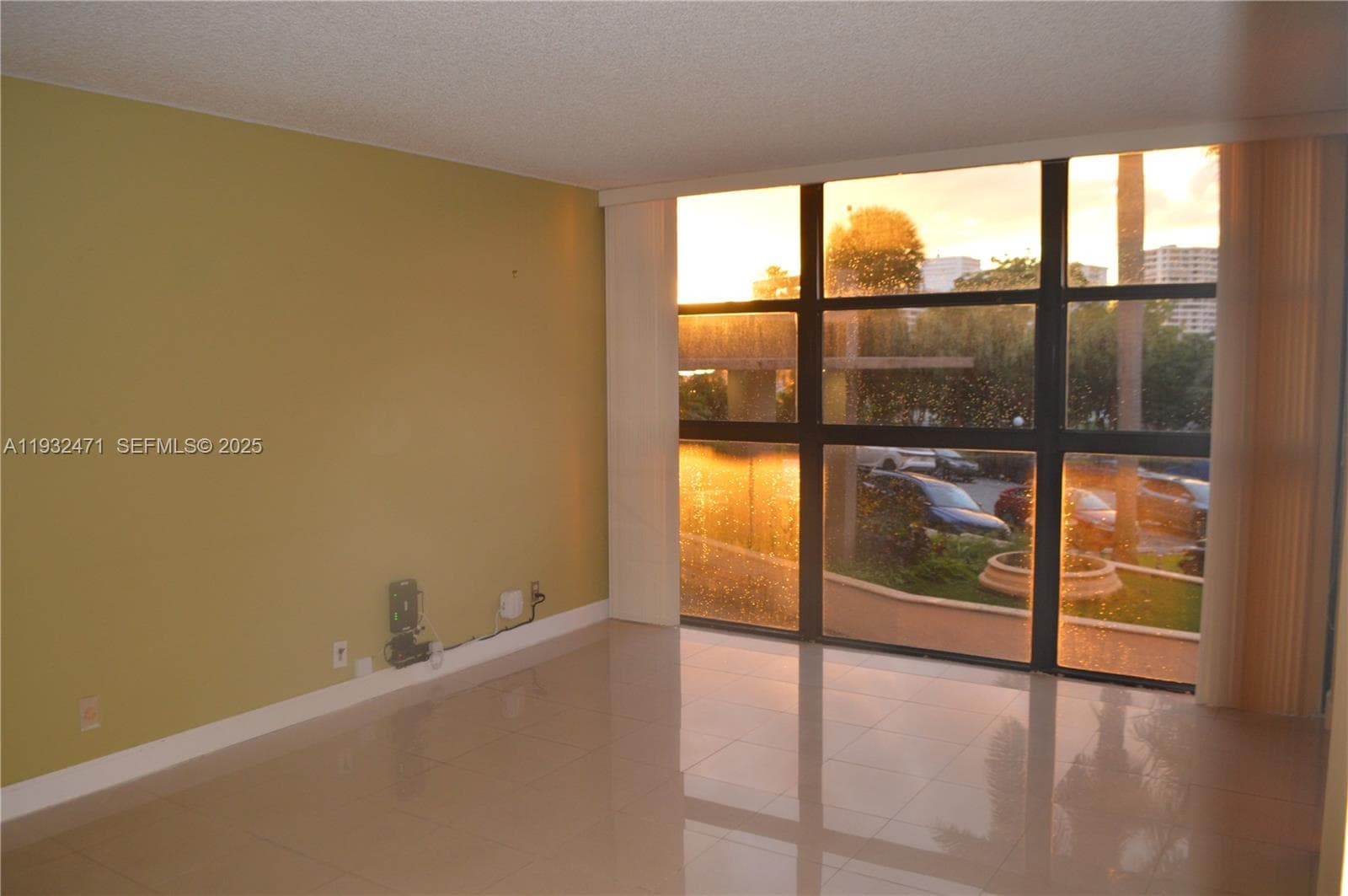 200 Leslie Dr 303 photo 13