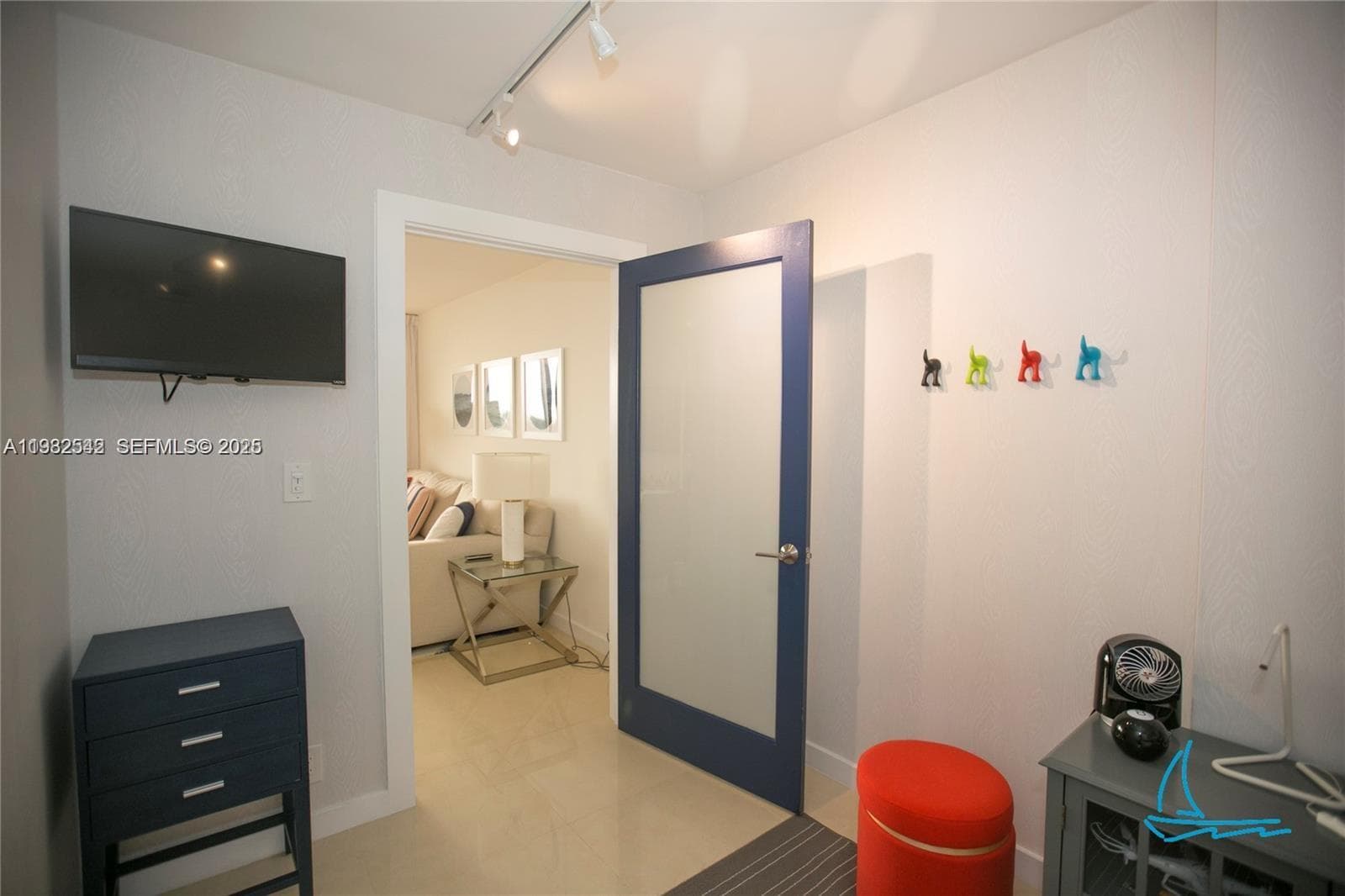 8877 Collins Ave 805 photo 16