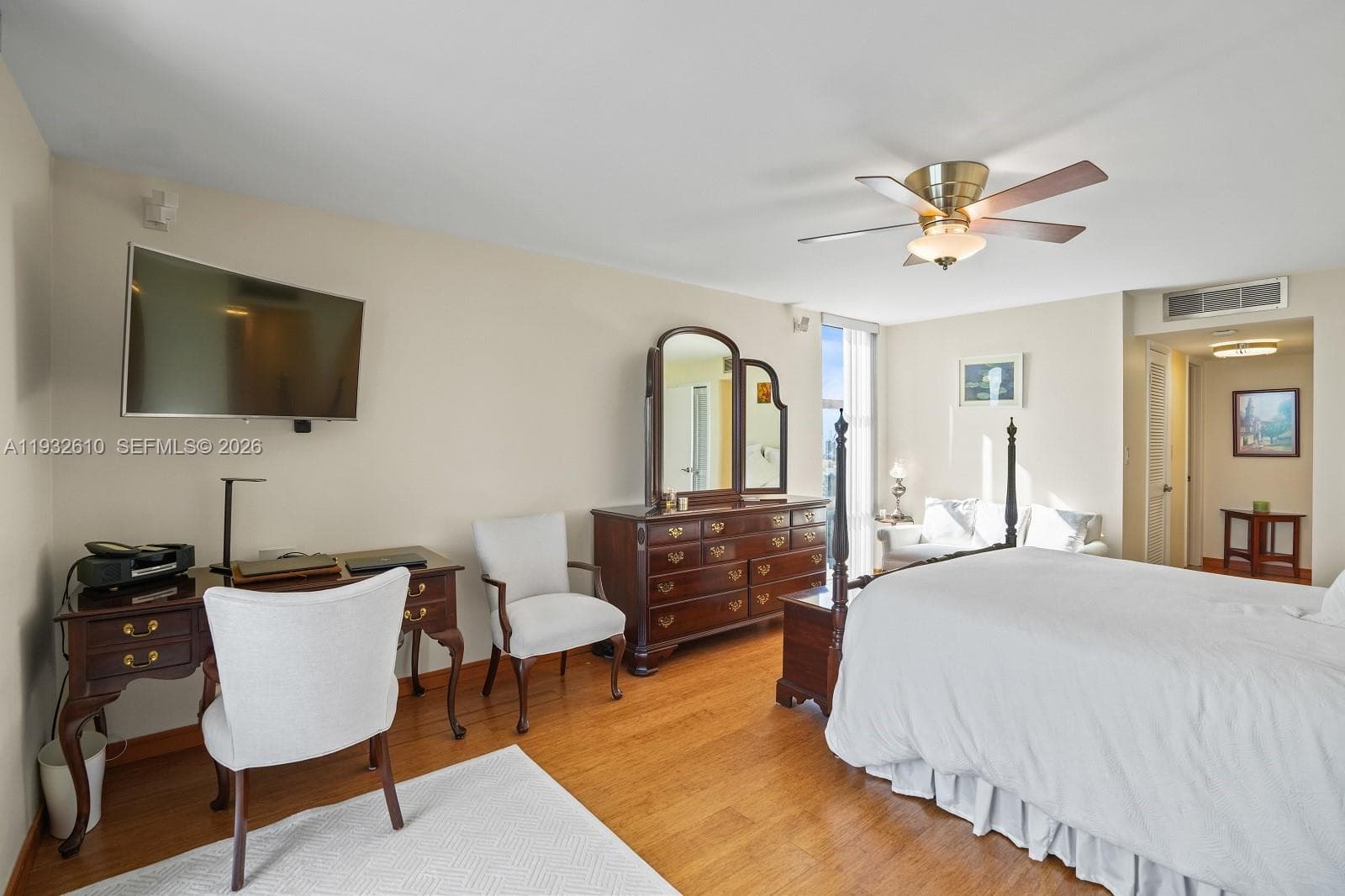 6423 Collins Ave 1005 photo 12