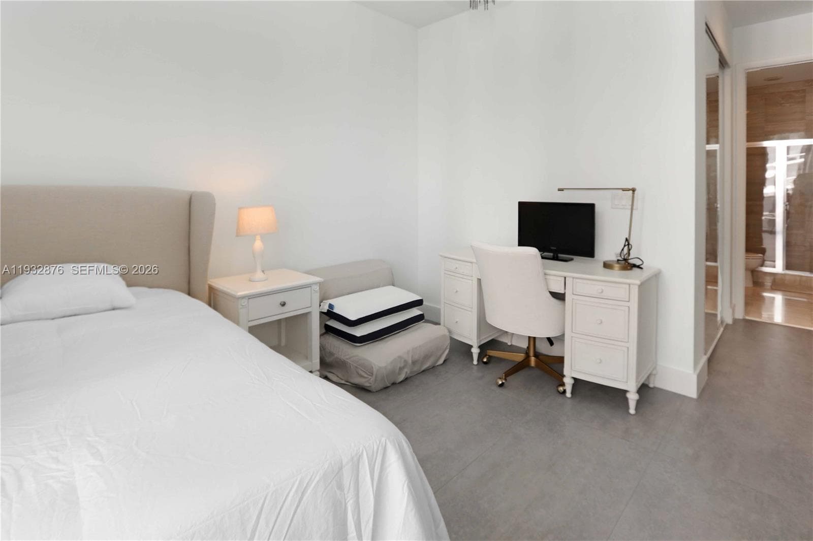 15811 Collins Ave 3702 photo 23