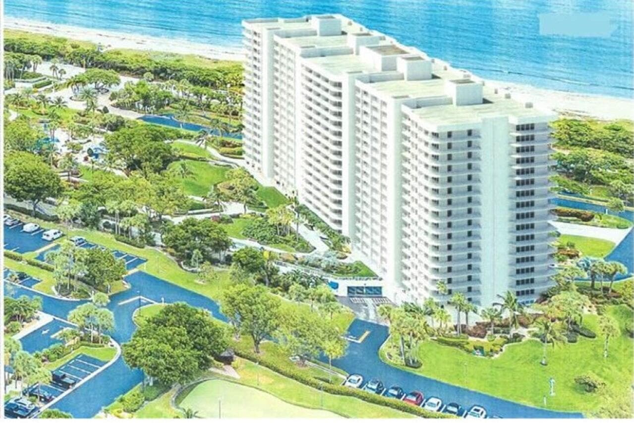 4001 N Ocean Boulevard Ph3 photo 22