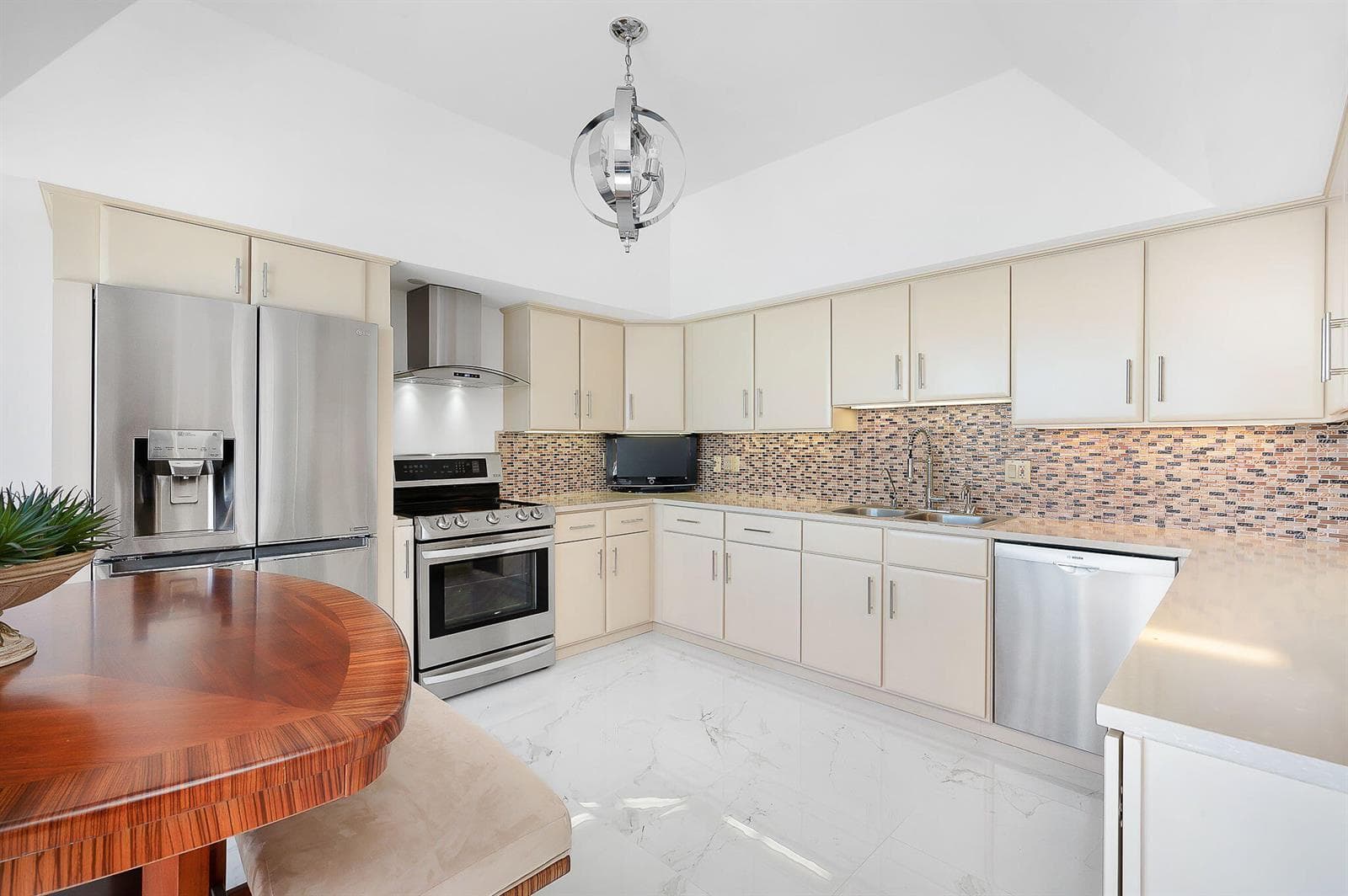 4001 N Ocean Boulevard Ph3 photo 7