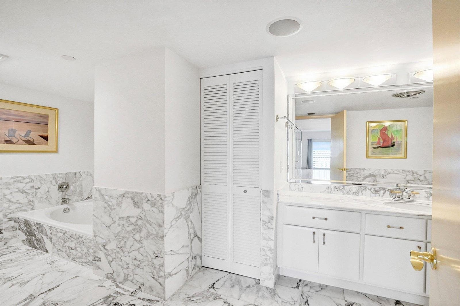 4001 N Ocean Boulevard Ph3 photo 14