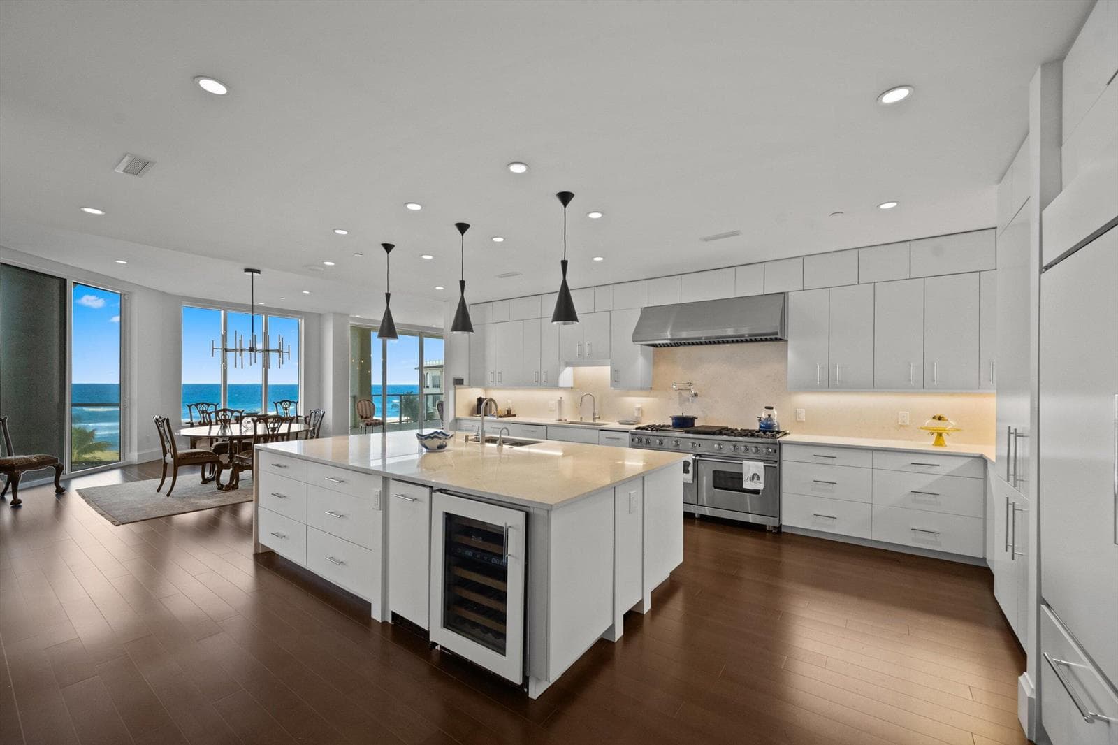 3000 S Ocean Boulevard 503/504 photo 1