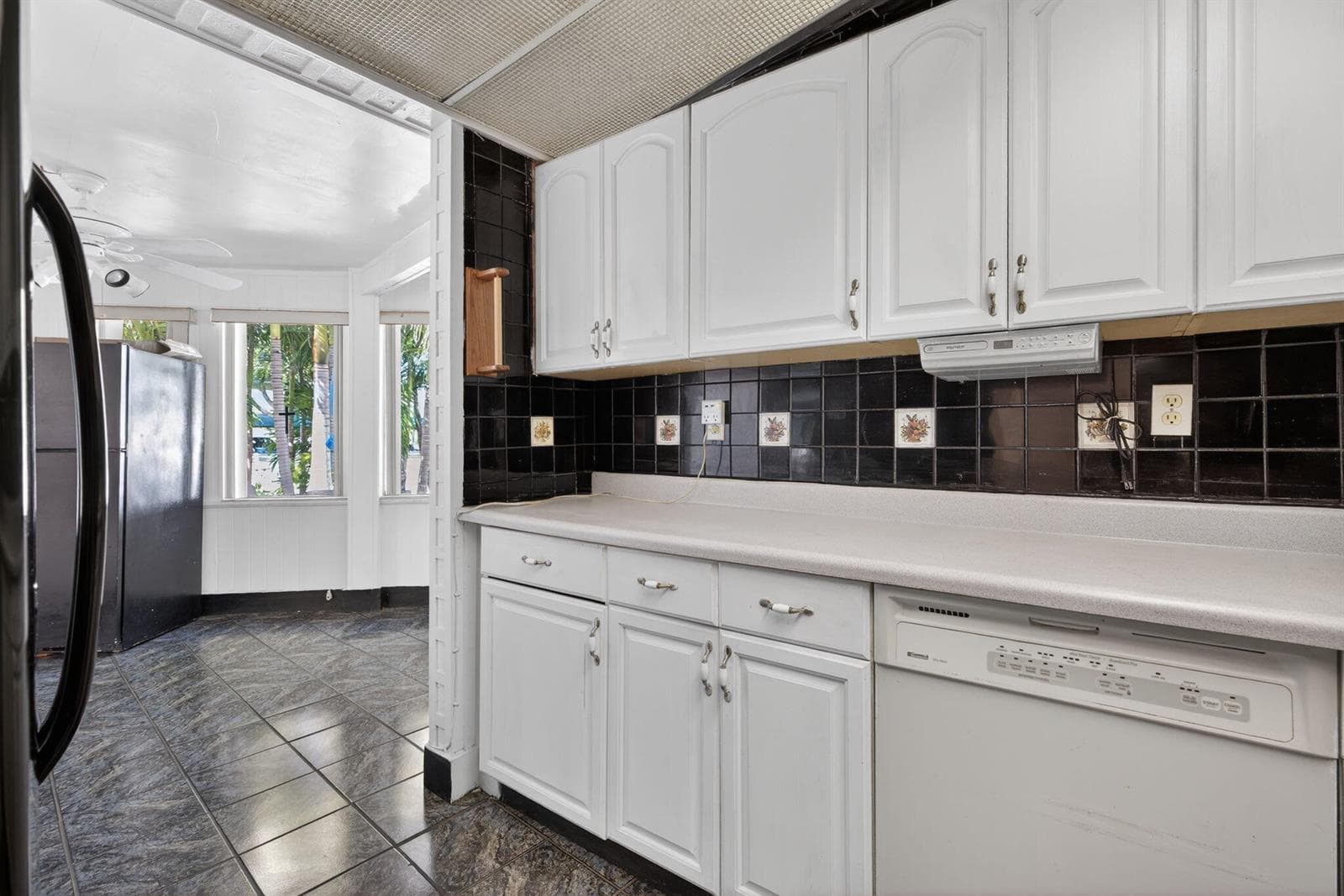 225 S Sequoia Drive photo 25